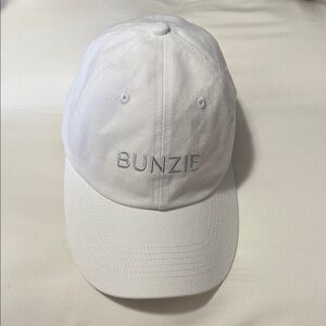 Bunzie White Hat